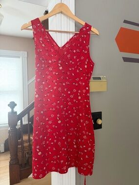 Red Floral V-Neck Sleeveless Dress